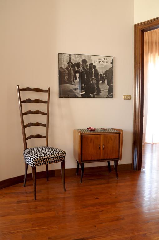 B&B Villa M'Art Roseto Degli Abruzzi Szoba fotó